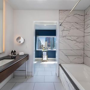 Two-Bedroom Premier Corner Suite Tub City View